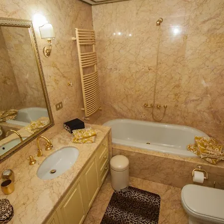 Bed and Breakfast Le Suites Di Jo - Central Station
