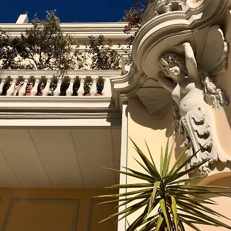 Le Suites Di Jo - Central Station Bed and Breakfast *