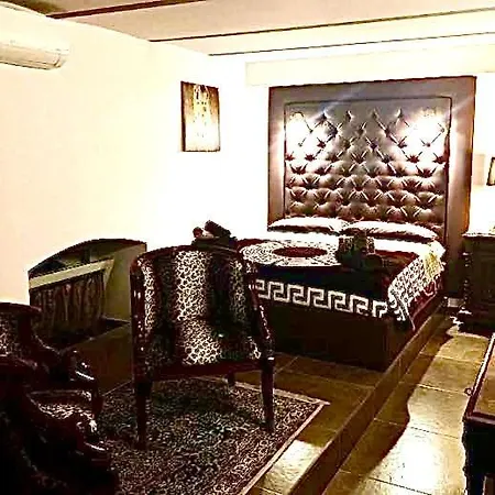 Bed and Breakfast Le Suites Di Jo - Central Station *