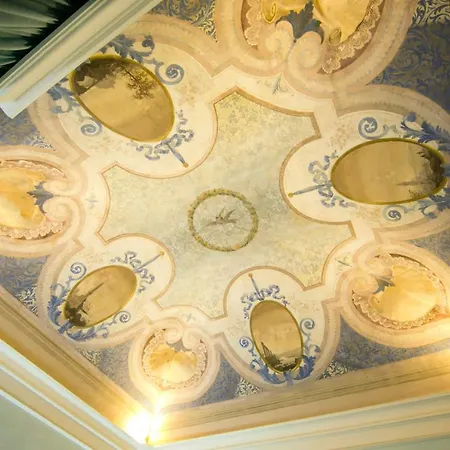 Couette-café Le Suites Di Jò - Central Station *