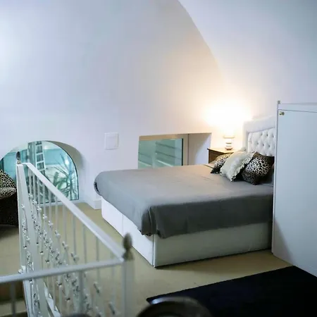 Bed & Breakfast Le Suites Di Jo - Central Station Bari