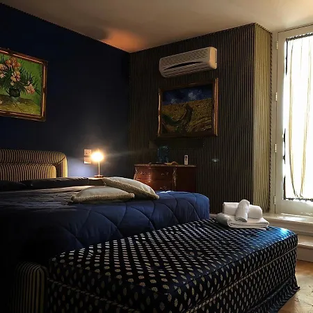 Bed & Breakfast Le Suites Di Jo - Central Station Bari