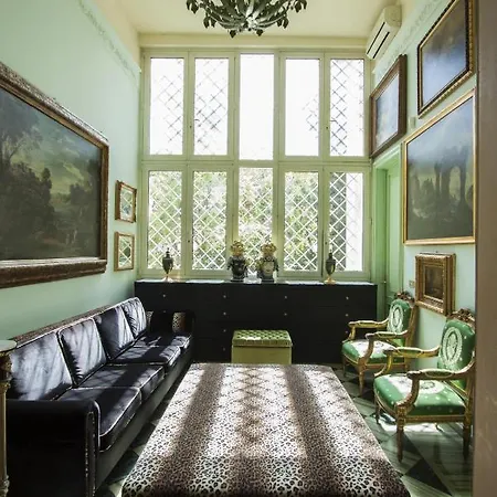 Le Suites Di Jò - Central Station